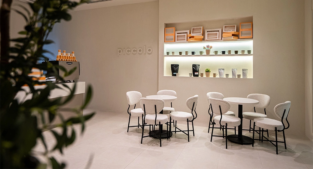 Piccolo Restaurant Al Hazm Mall — CCTV and access control, Qatar